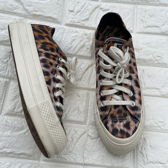 Converse All Star Lift Ox EGRET/BLACK/EGRET CTAS Platform Animal Print 6.5 - Picture 10 of 10